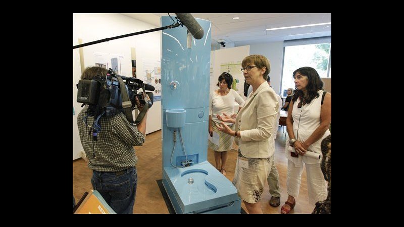 Gara fondazione Bill Gates reinventa wc per Paesi poveri