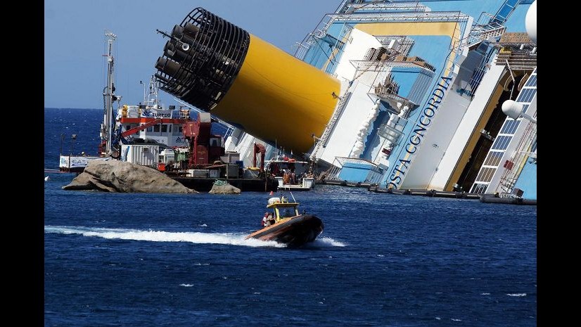 Costa Concordia, nave in galleggiamento entro primavera 2013