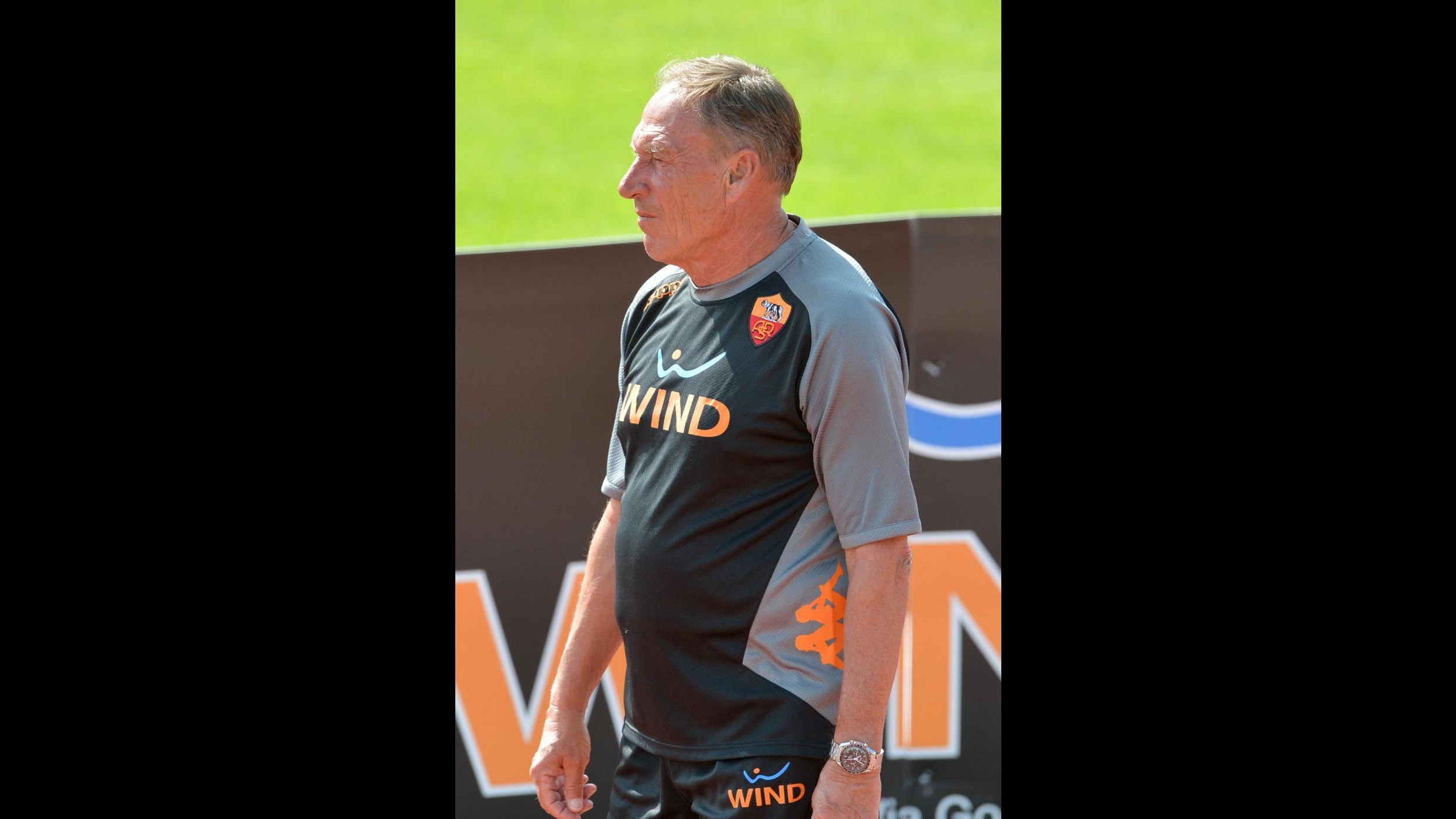 Amichevoli, Liezen-Roma 0-6 con tripletta Destro