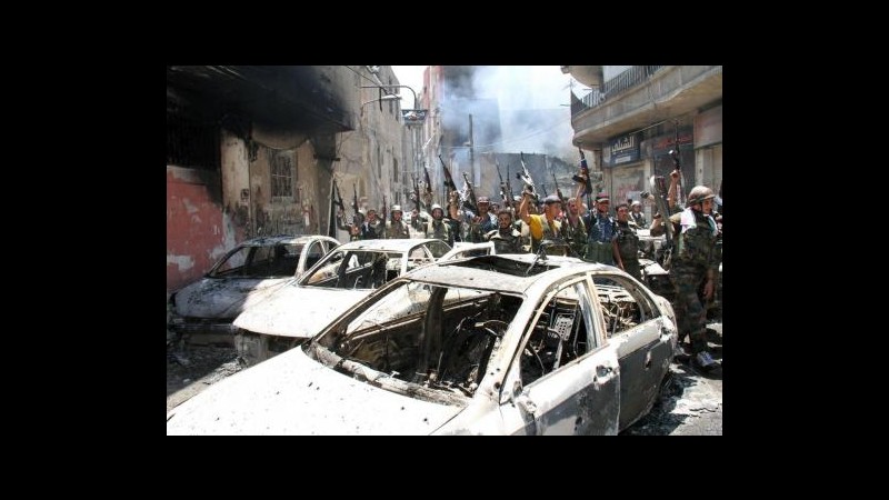 Siria, tv pro-regime: 4 dipendenti rapiti da ribelli ieri a Damasco