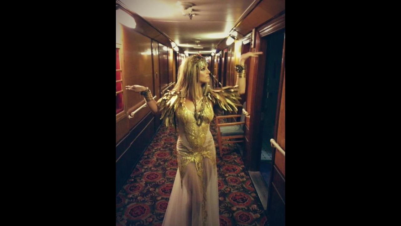 Britney Spears si veste da Cleopatra