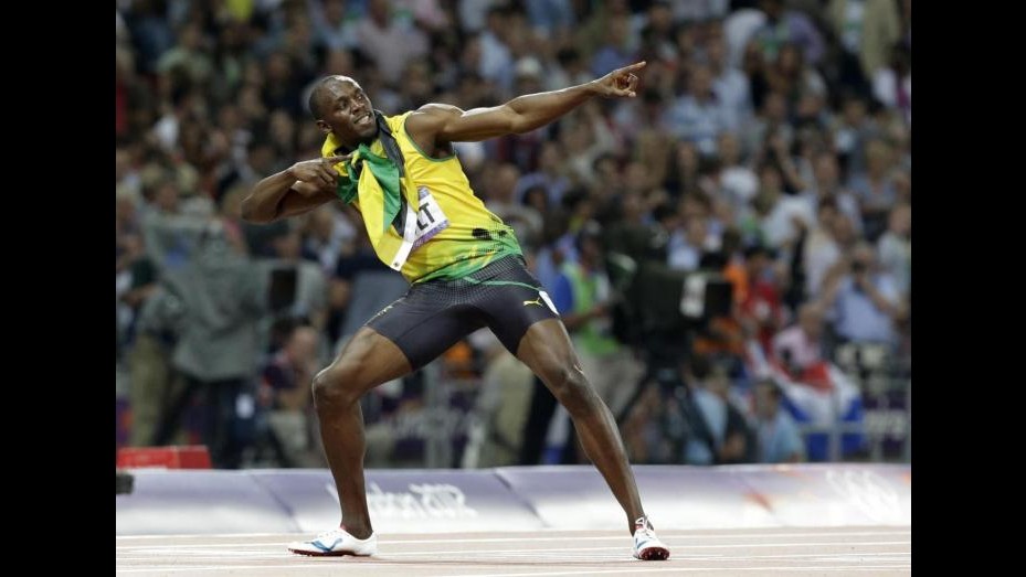 Londra 2012, Bolt vince oro nei 200 con 19″32: Ora sono una leggenda