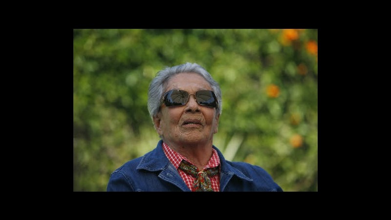 Muore a 93 anni la cantante Chavela Vargas: fu l’amante di Frida Khalo