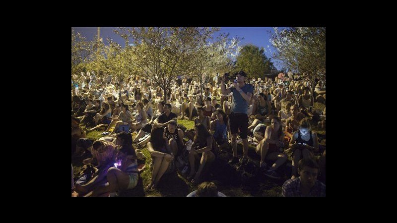 Usa, tempesta su Chicago: evacuato festival rock Lollapalooza