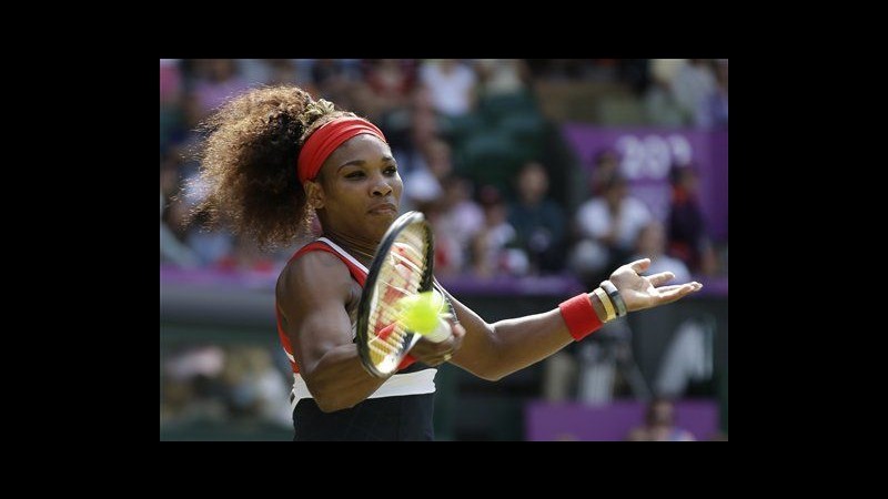 Londra 2012, Serena Williams travolge la Sharapova: è oro