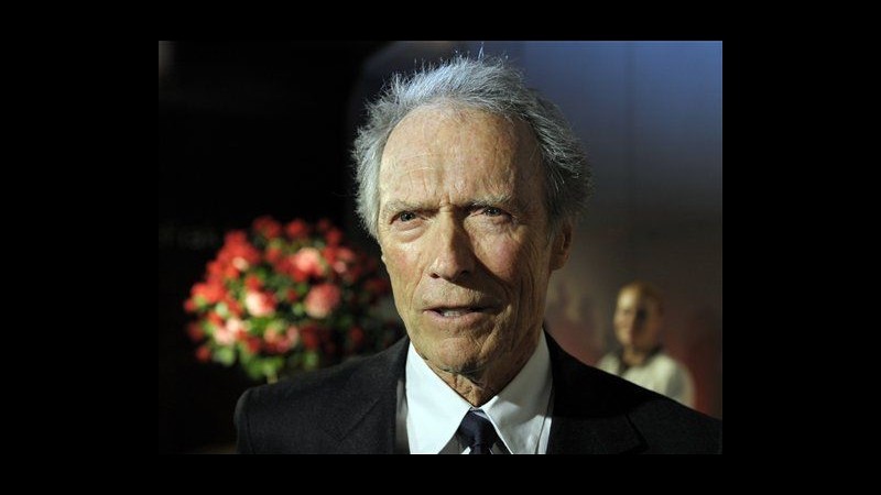 Clint Eastwood appoggia Romney: Abbiamo bisogno di lui