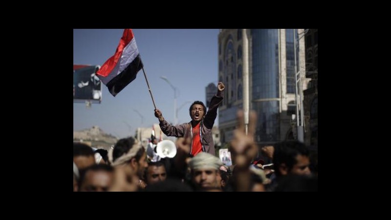 Yemen, manifestanti chiedono allontanamento familiari Saleh da potere