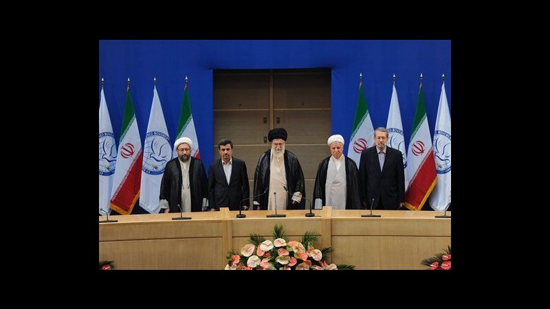 Khamenei: Iran non ha creato armi atomiche. Ma Aiea lancia allarme Fordo