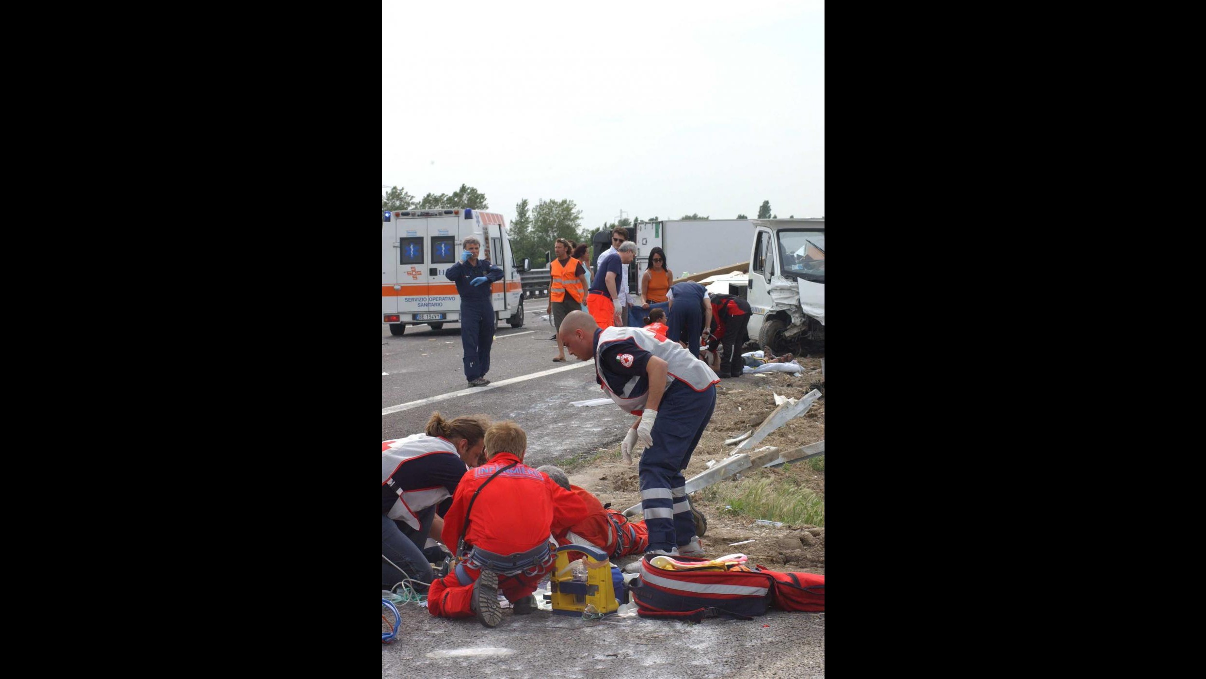 Cosenza, incidente stradale su Ss 18: un morto e un ferito