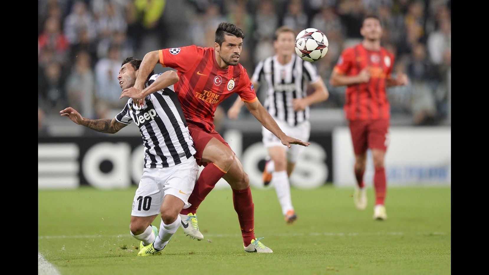 Mancini frena Juventus: è 2-2 con Galatasaray, cammino Champions si complica