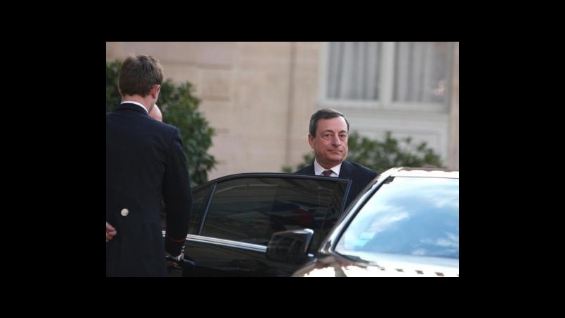 Bce, domani riunione a Parigi: attesi tassi fermi, forse nuove misure