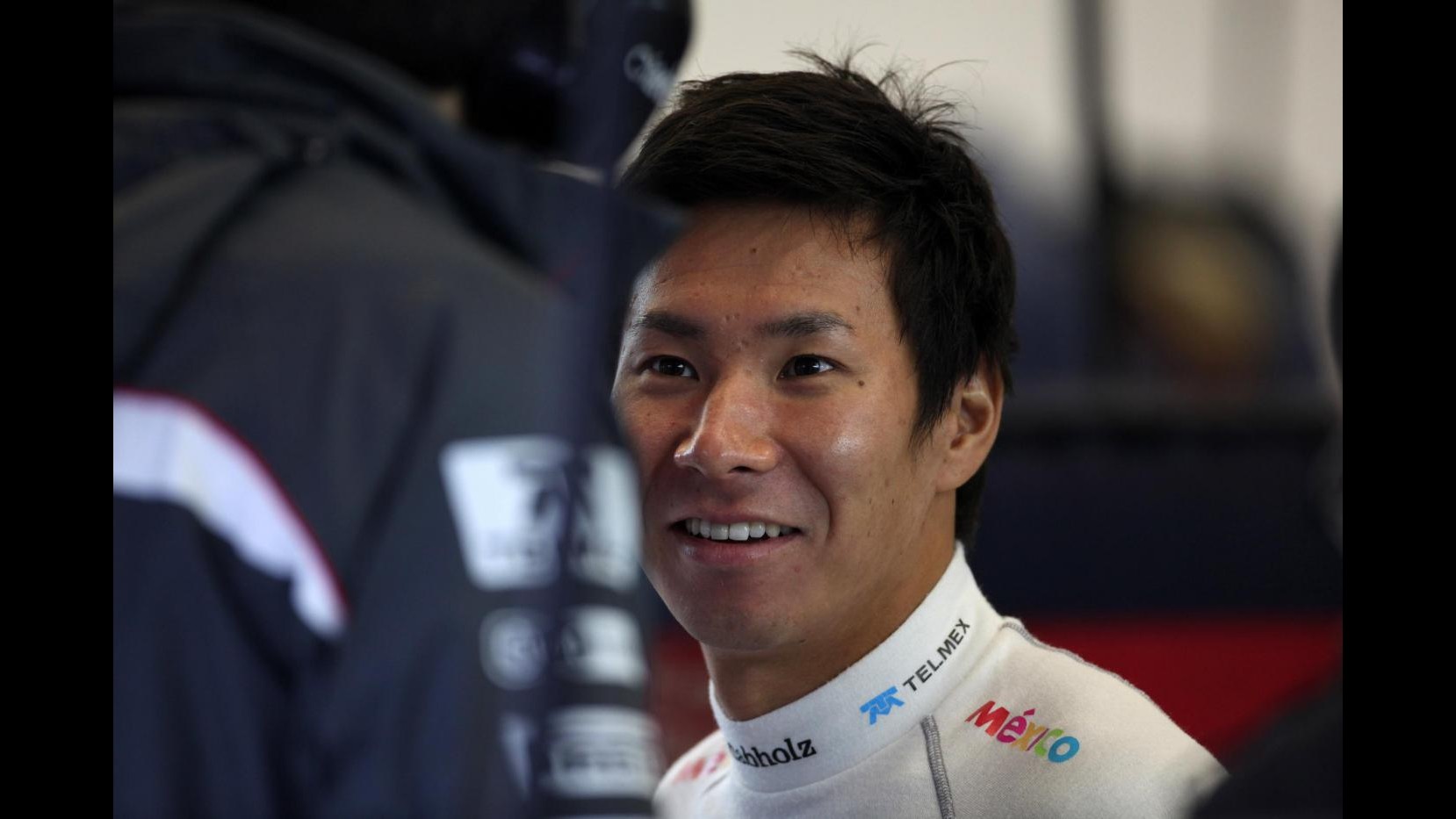 F1, Kobayashi più veloce in prime libere Spa. Problemi per la Ferrari