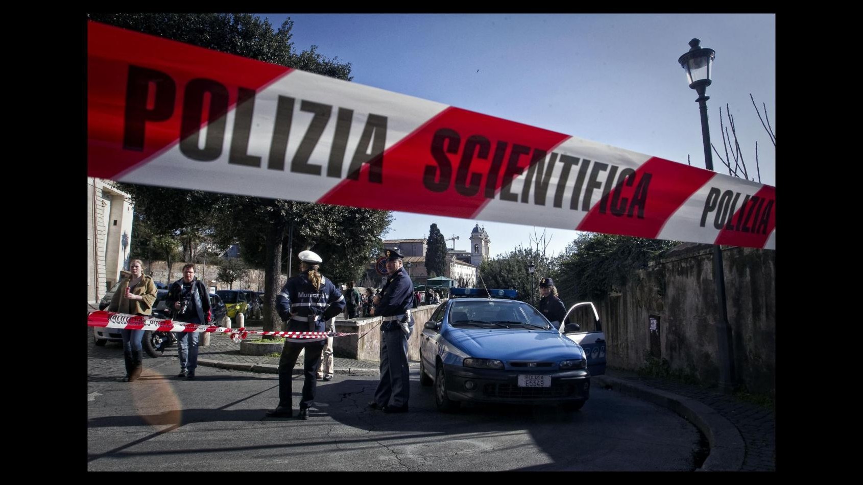 Triplice omicidio nel reggino a Rizziconi, polizia a caccia sospettato