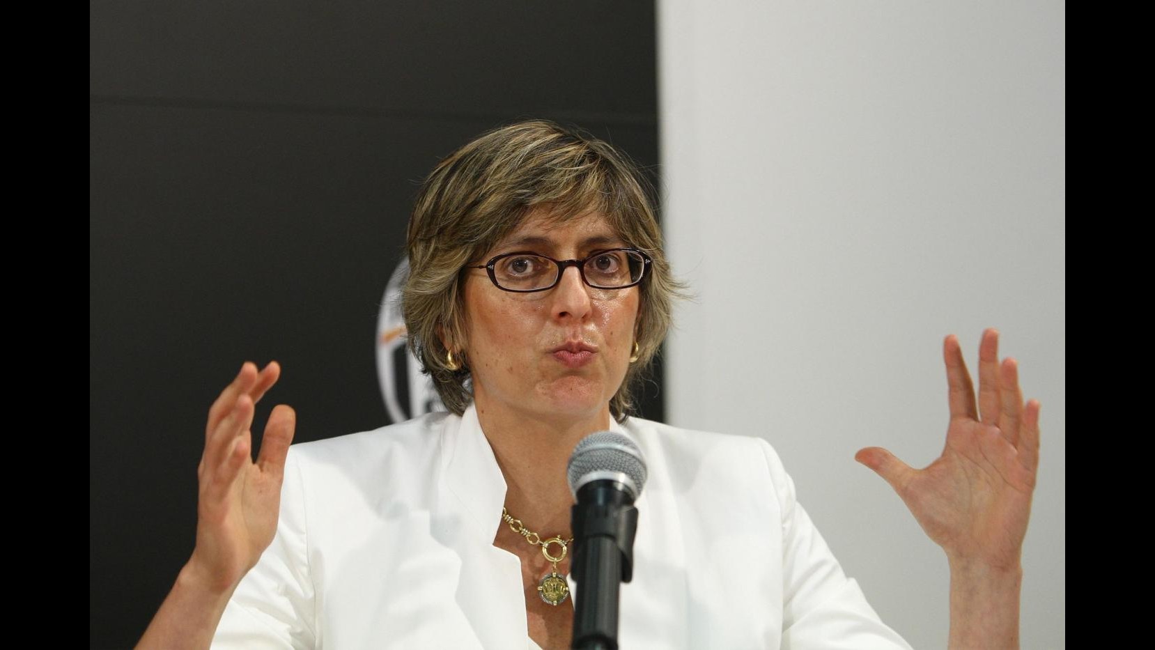 Fecondazione, Bongiorno (Fli): Governo non ricorra, legge sbagliata