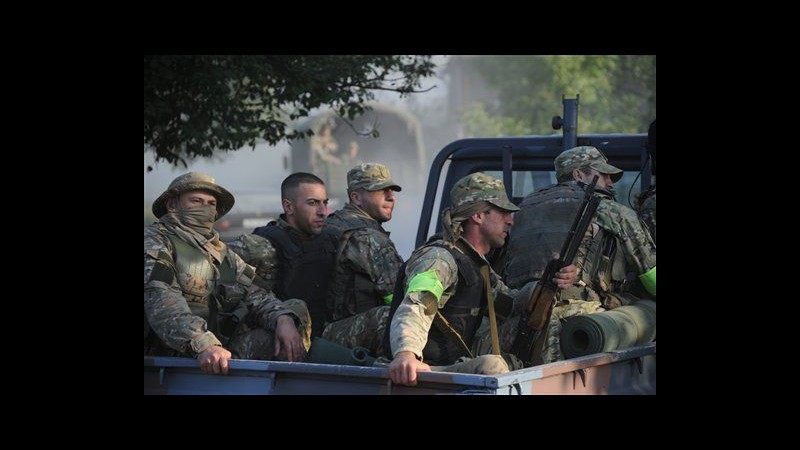 Georgia, commando libera 5 ostaggi, ma 14 vittime tra agenti e insorti
