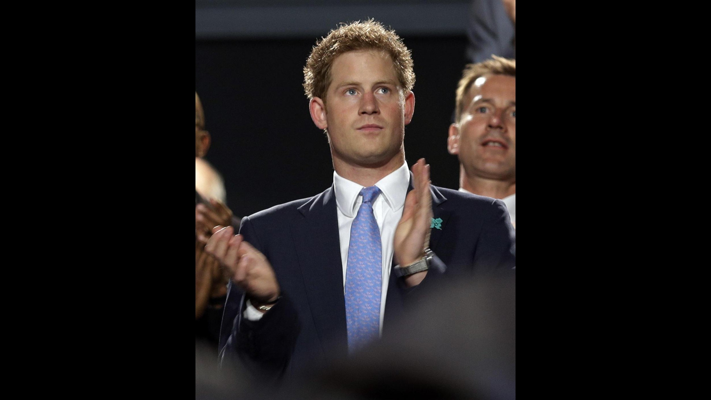 Paddy Power sfida la regina: scommesse sui ‘gioielli’ di Harry