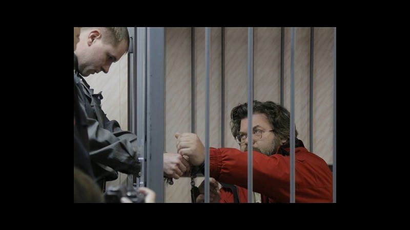 Russia, 2 mesi di detenzione ad attivisti Greenpeace: tra loro un italiano