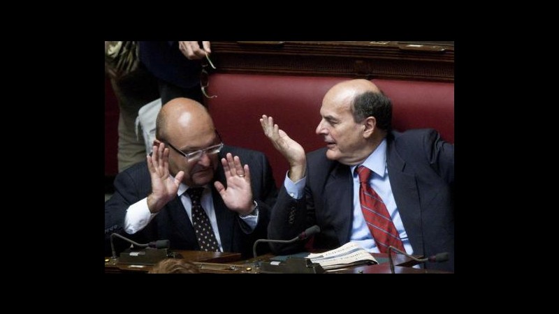 Bersani: Non si divaghi, linguaggio contro Pd è fascista