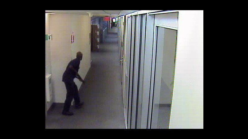 Usa, Fbi pubblica video di killer Navy Yard in azione
