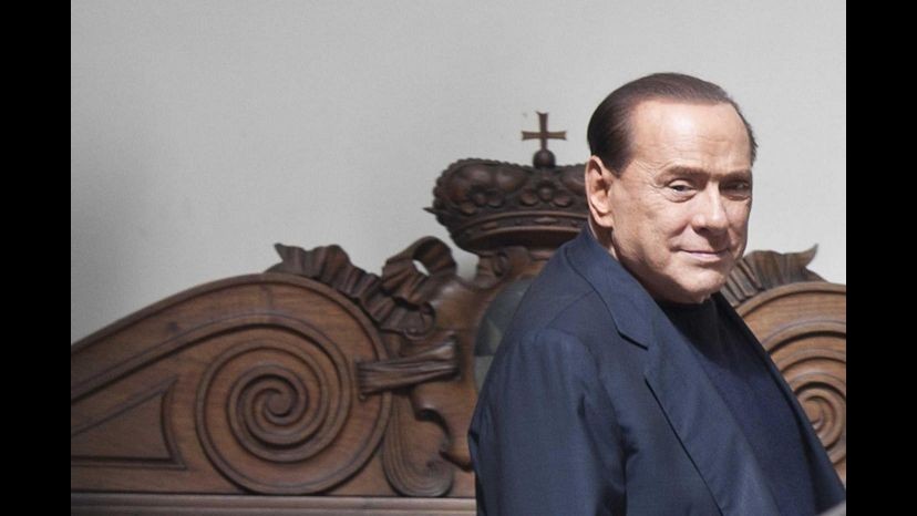 Berlusconi sposta residenza a Grazioli: da oggi è cittadino di Roma