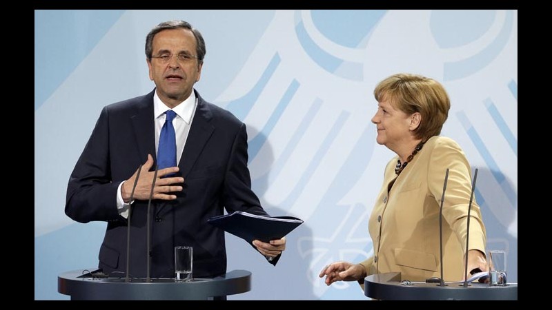 Samaras a Berlino: Rispetteremo impegni. Merkel: Grecia nell’euro