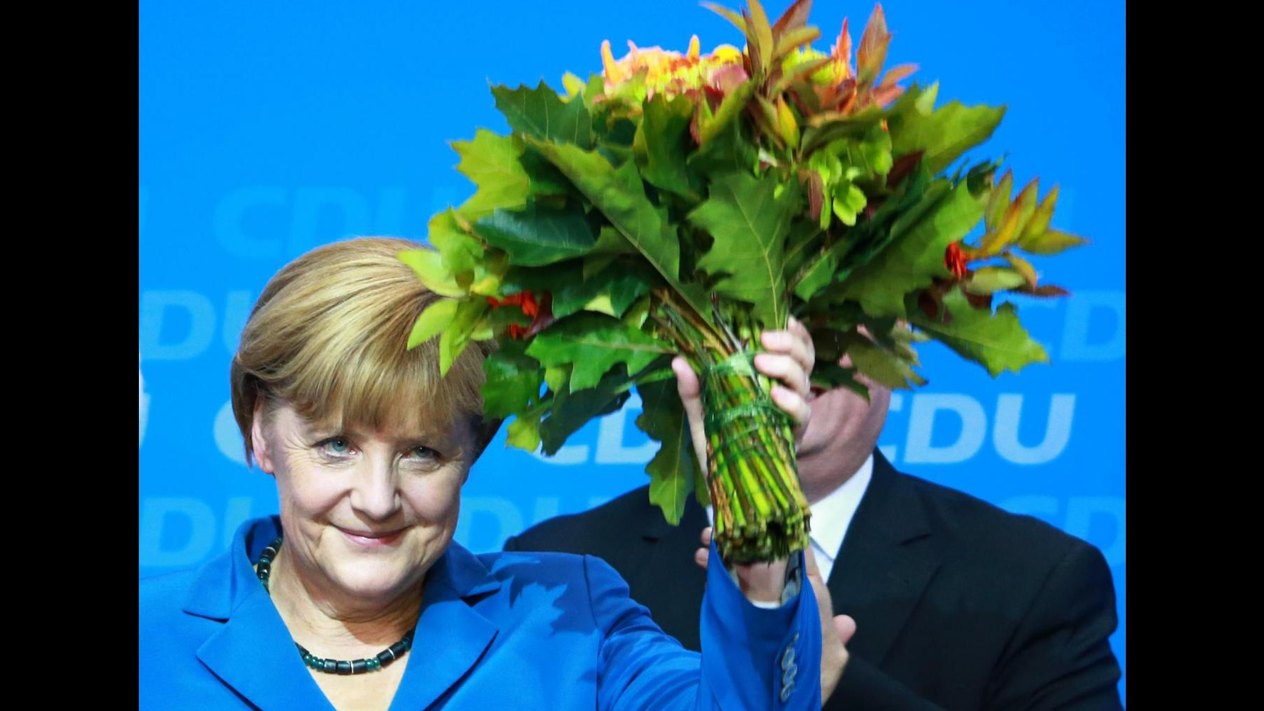 Germania, Merkel:  Risultato straordinario. A un passo da maggioranza assoluta