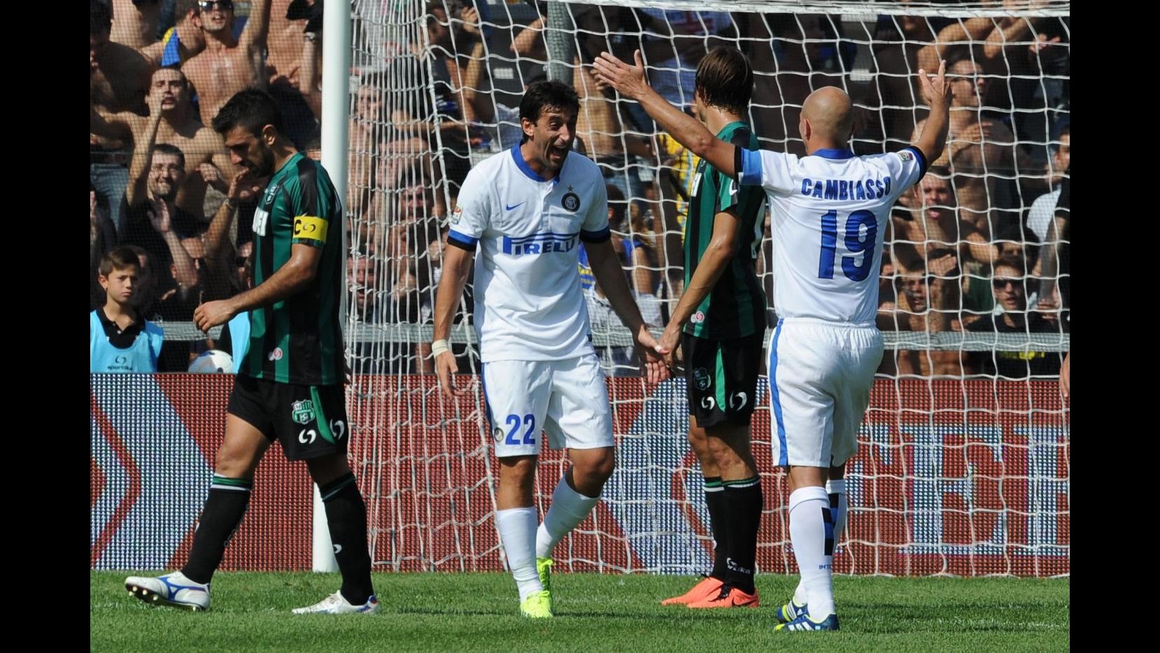 Serie A, Inter a valanga sul Sassuolo: 7-0 con doppietta del Principe Milito