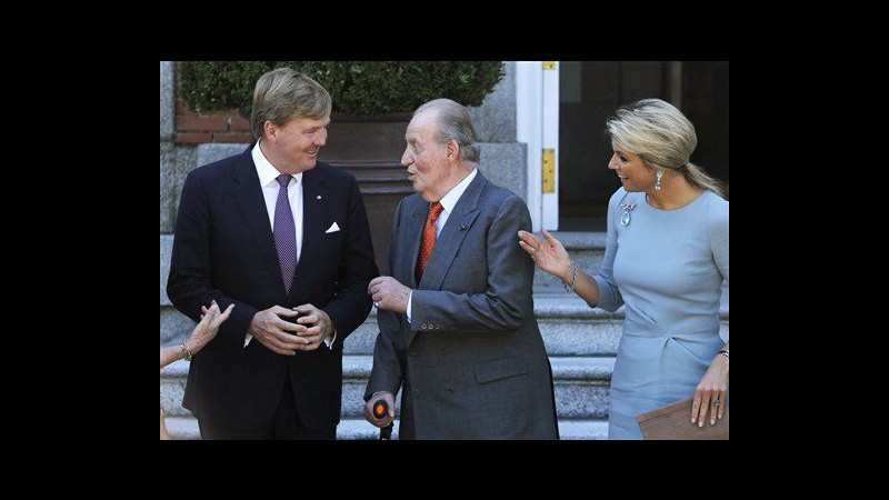 Spagna, palazzo reale: Re Juan Carlos sarà operato nuovamente all’anca