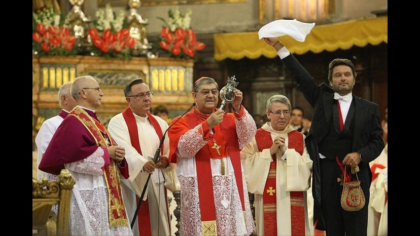 Napoli, si è ripetuto il miracolo di San Gennaro