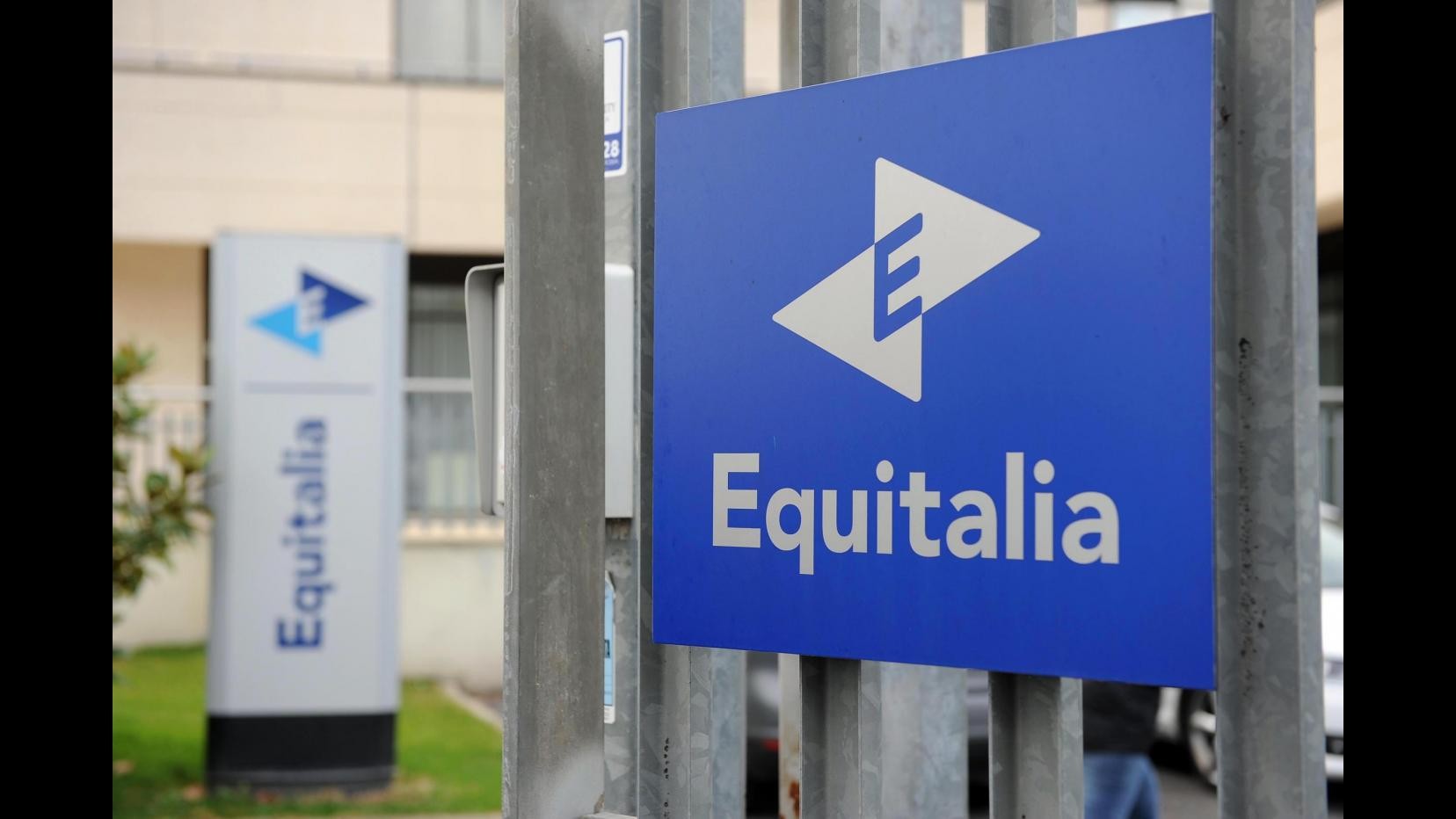 Fisco, 29 perquisizioni in sedi Equitalia e Inps: 5 indagati