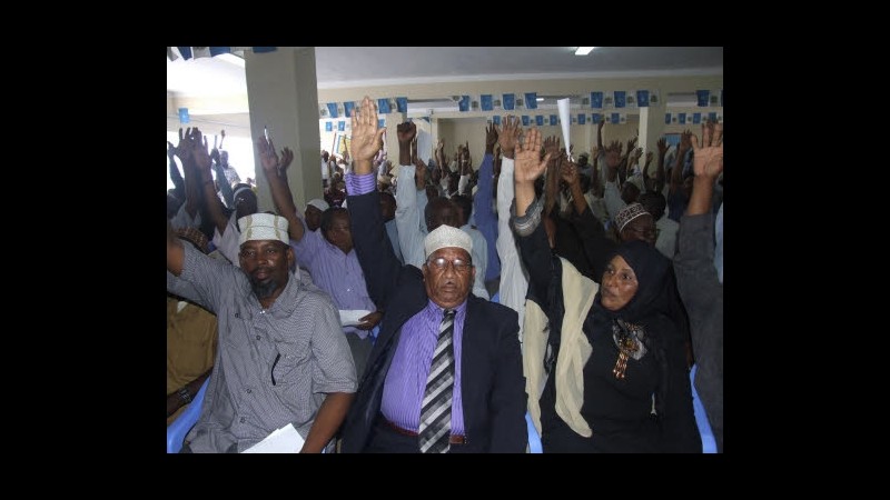 Somalia, prima sessione Parlamento, posticipata elezione presidente