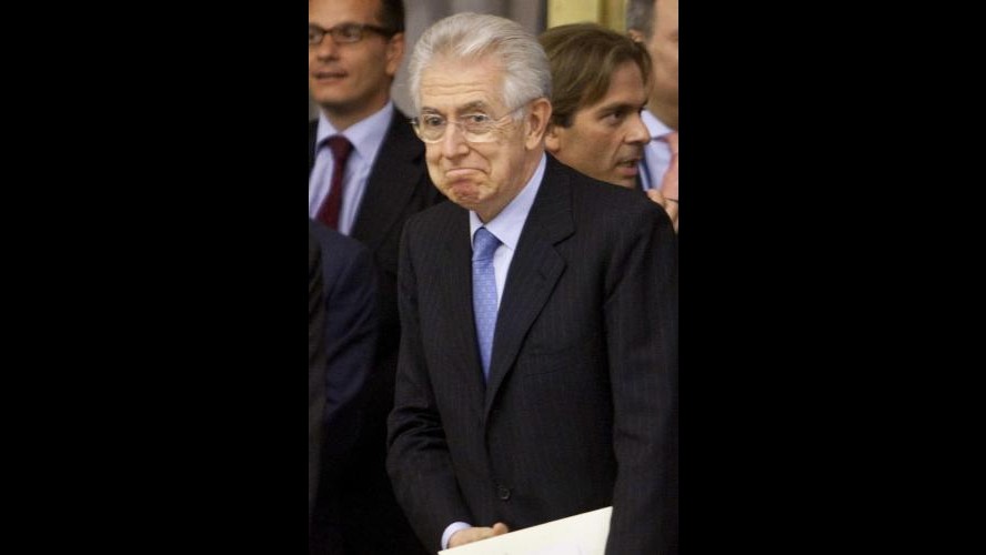 Monti: Vedo avvicinarsi la fine della crisi