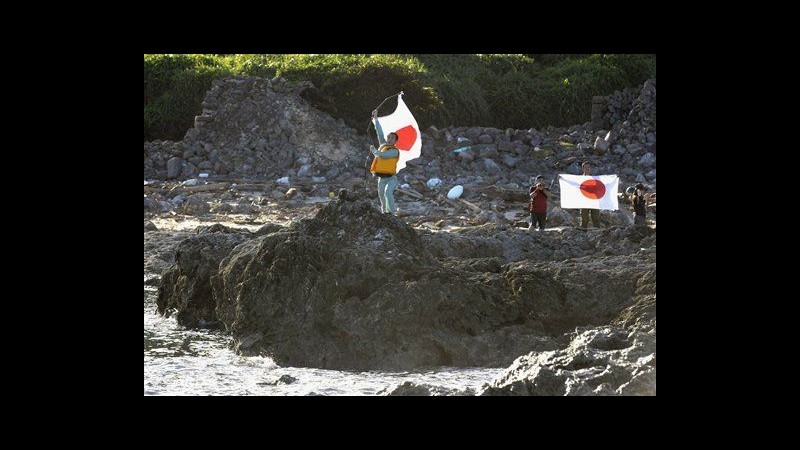 Cina-Giappone, tensione su isole contese: sbarcano attivisti nipponici