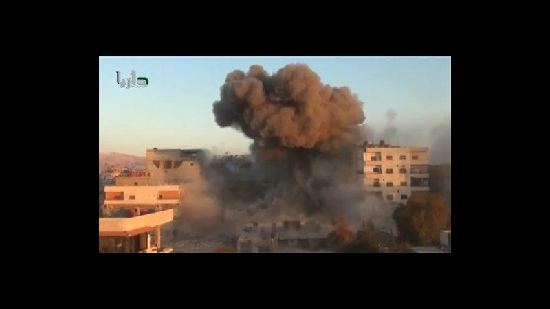 Siria, esplosione in sobborgo di Damasco: morti e feriti