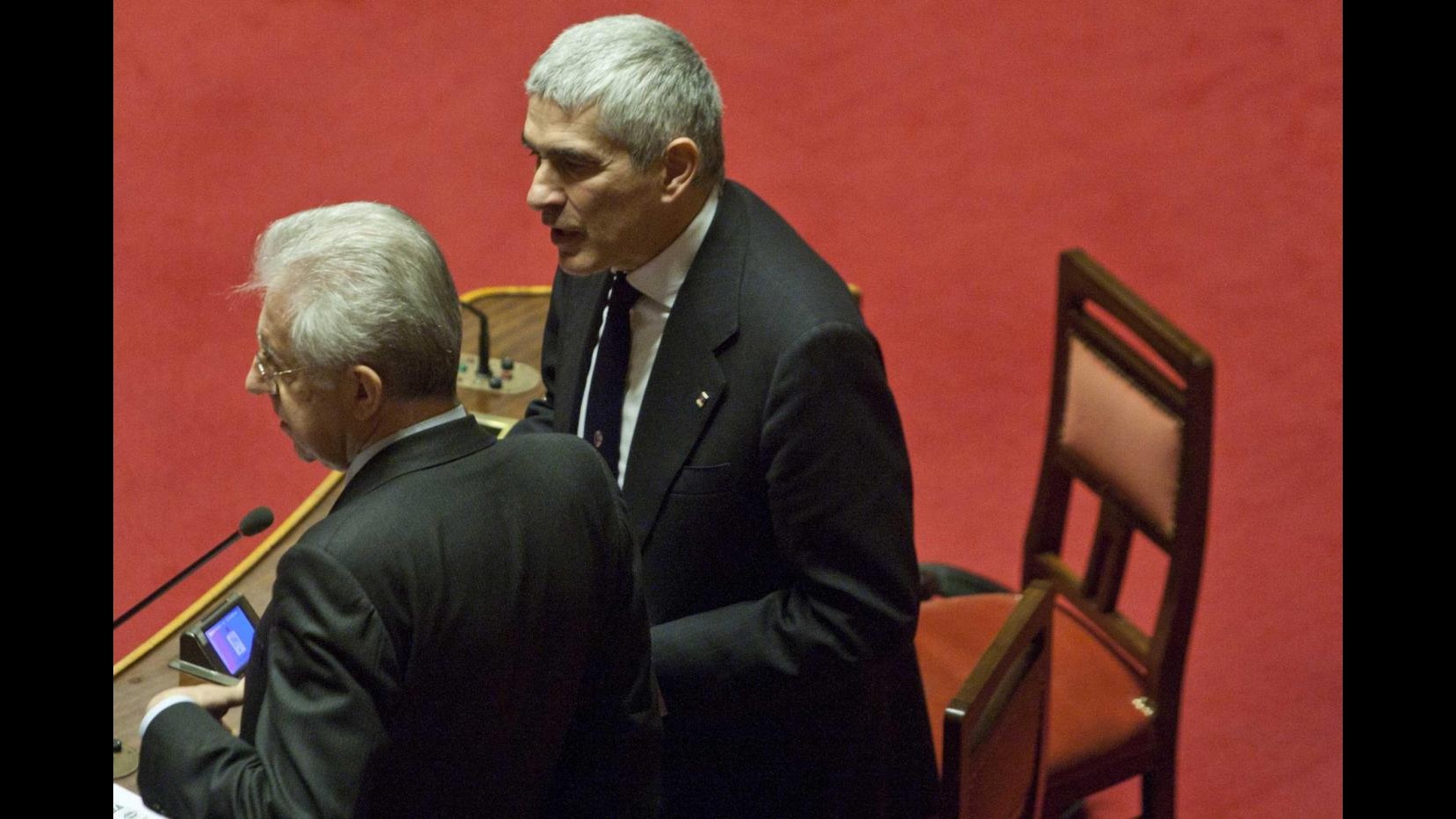 Lite nel Centro. Casini: Monti rissoso. Il professore attacca transfughi: Piccolo progetto polveroso