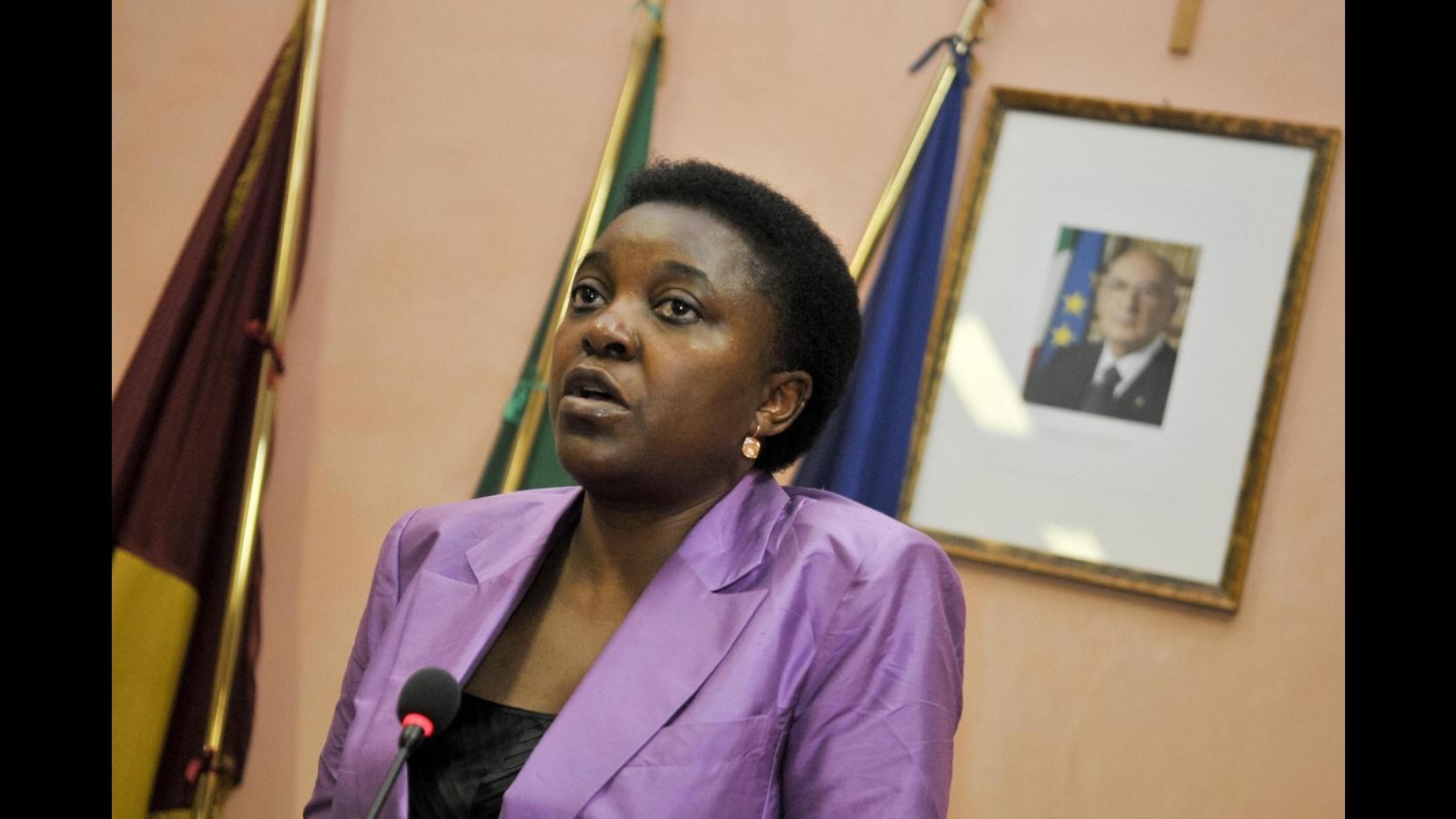Kyenge: Abolire reato clandestinità in Parlamento