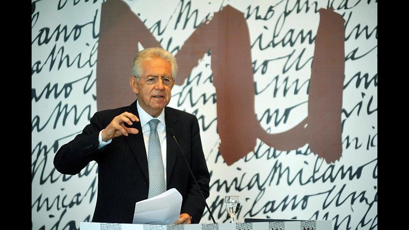 Monti: Mio futuro? Non ho riflettuto, ma mandato finisce nel 2013