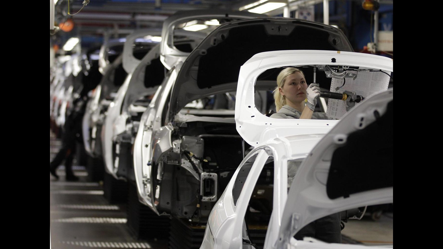 Eurostat: Produzione industriale eurozona a luglio cala del 2,3%