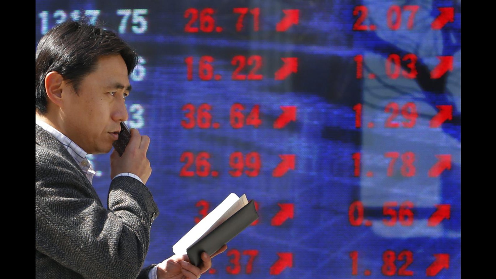 Borsa, chiusura molto positiva per Tokyo: Nikkei +1.73%