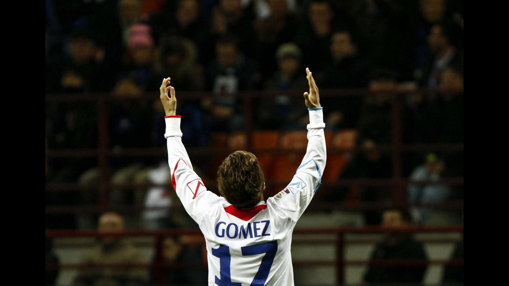 Gomez: Felice del rinnovo con il Catania