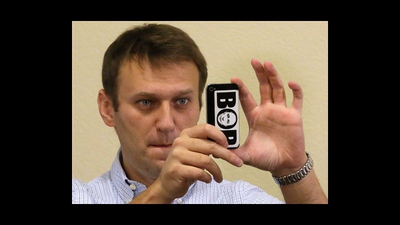 Russia, niente carcere per Navalny. Ma resta bandito da politica