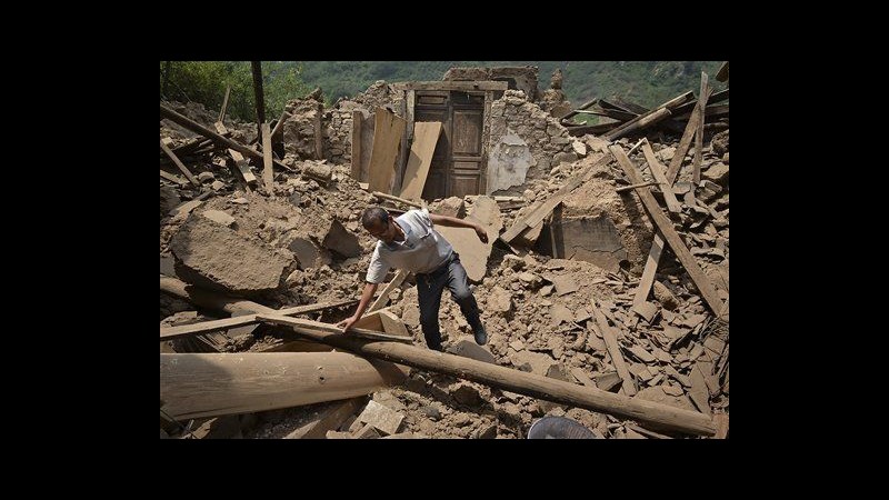 Cina, scosse assestamento dopo sisma di venerdì: vittime salgono a 81