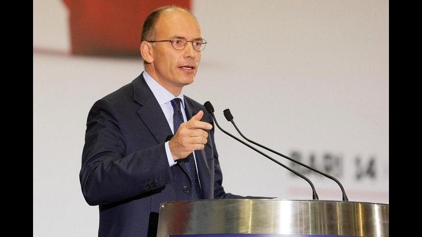 Sbarchi, Letta annuncia missione militare-umanitaria