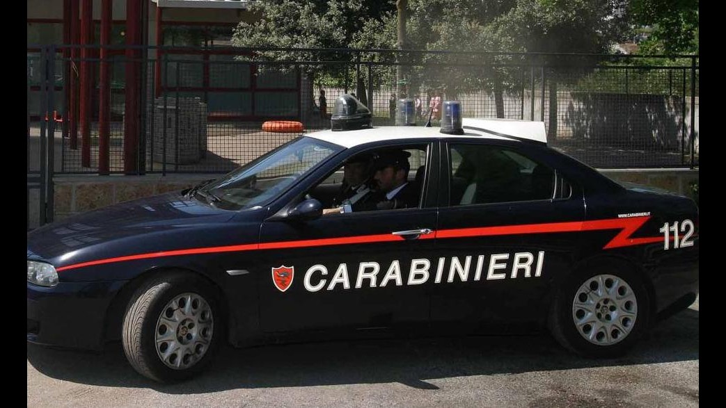 Omicidio nella notte nel viterbese: donna uccisa a coltellate