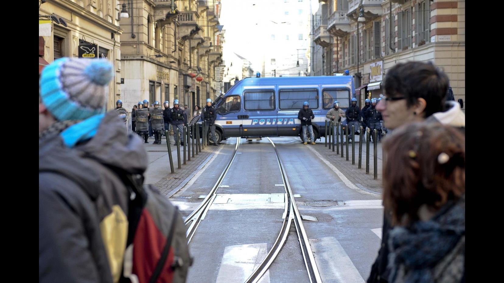 Torino, corteo studentesco: almeno 500 manifestanti
