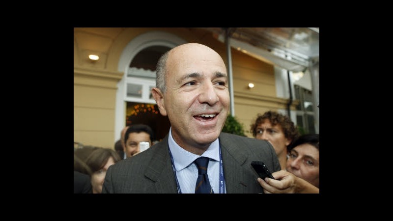 Alitalia, Passera: Intervento Poste è potenzialmente positivo