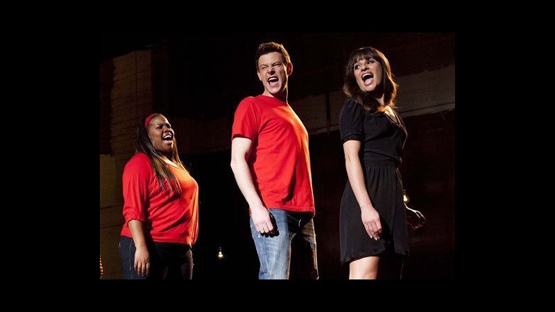 ‘Glee’ dice addio a Cory Monteith in episodio tributo