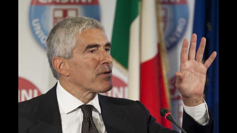 Udc, via Casini da simbolo partito e nuovo nome ‘Italia’
