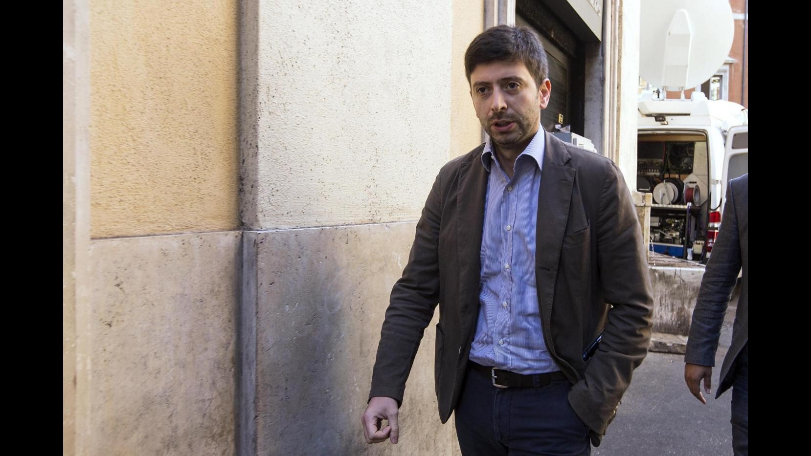 Costi politica, Speranza: Insulti M5S vergognosi, vogliono stop riforma