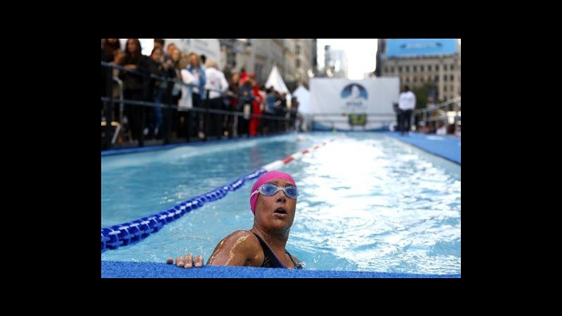Sandy, Diana Nyad nuota maratona di 48 ore a favore vittime uragano